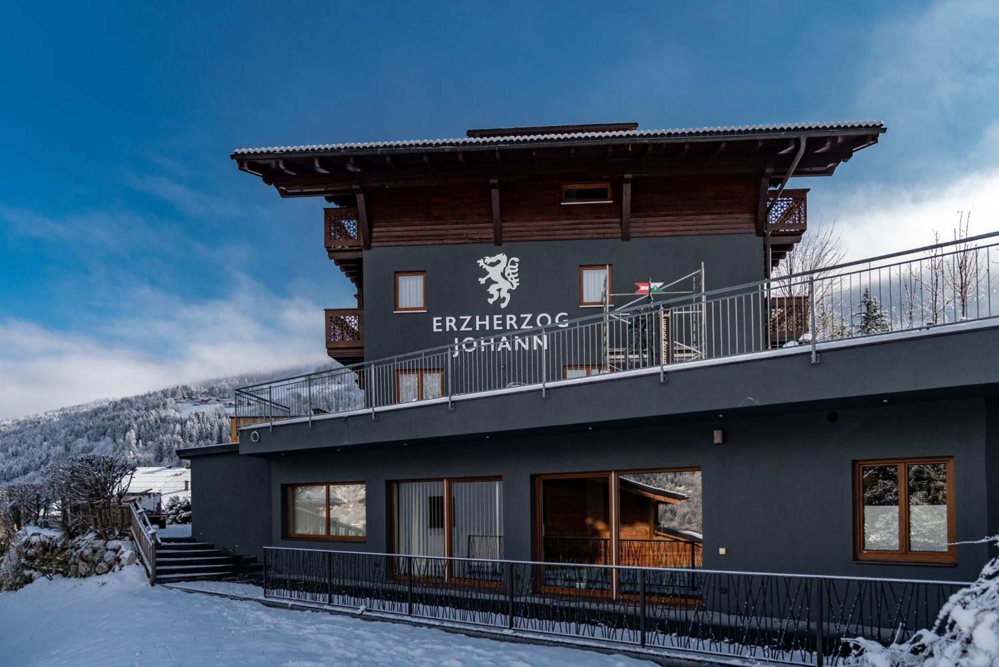 Erzherzog Johann Alpin Style Hotel - Adults Only 斯拉德明 外观 照片