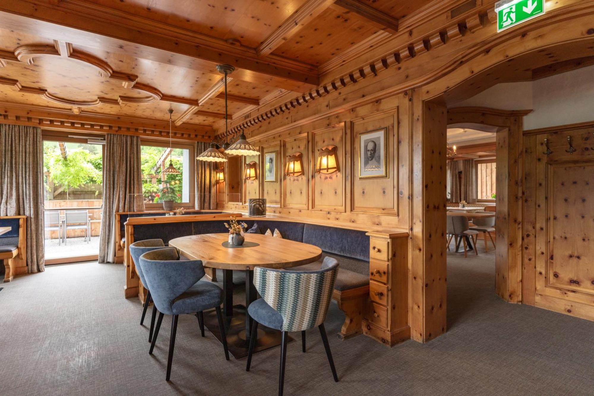 Erzherzog Johann Alpin Style Hotel - Adults Only 斯拉德明 外观 照片